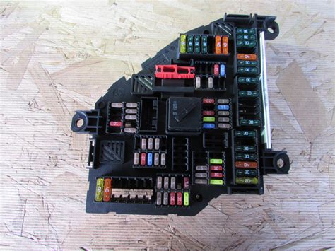 2010 bmw 750i 4.4l z1 junction box|BMW Fuse Relay Power Distribution Junction Box, .